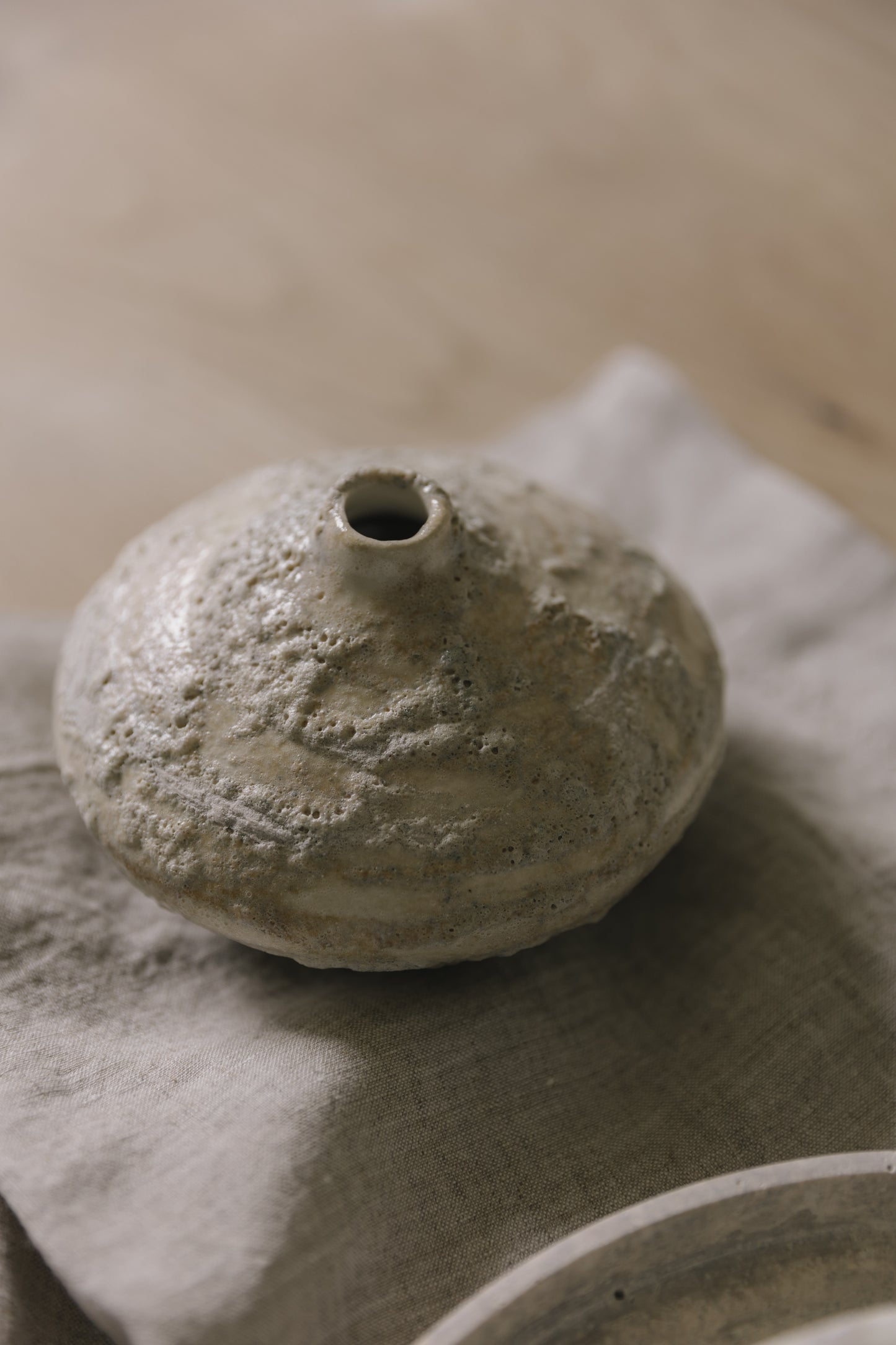Ceramic Lava Vase, Light