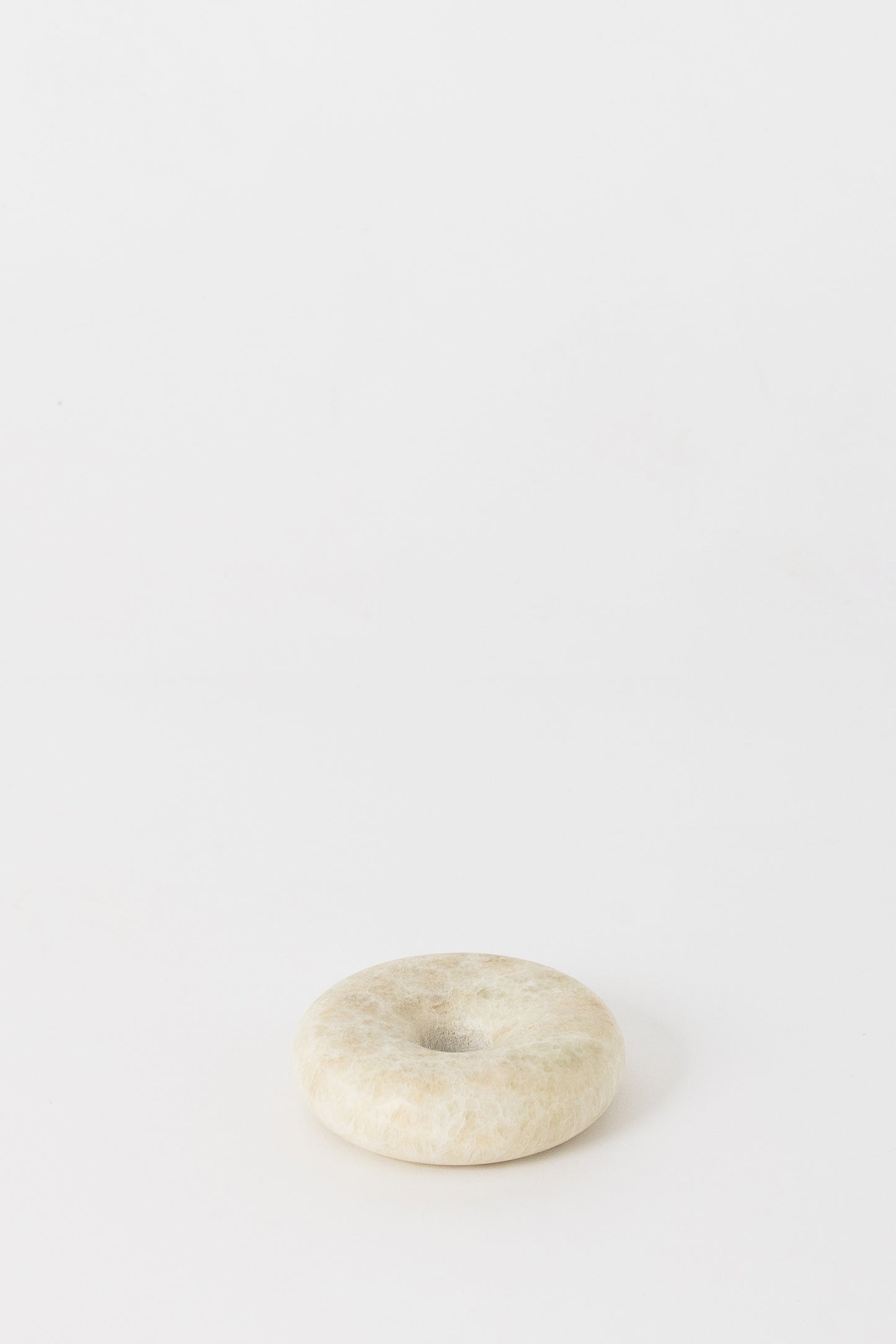 Donut Candle Holder, Onyx Mable