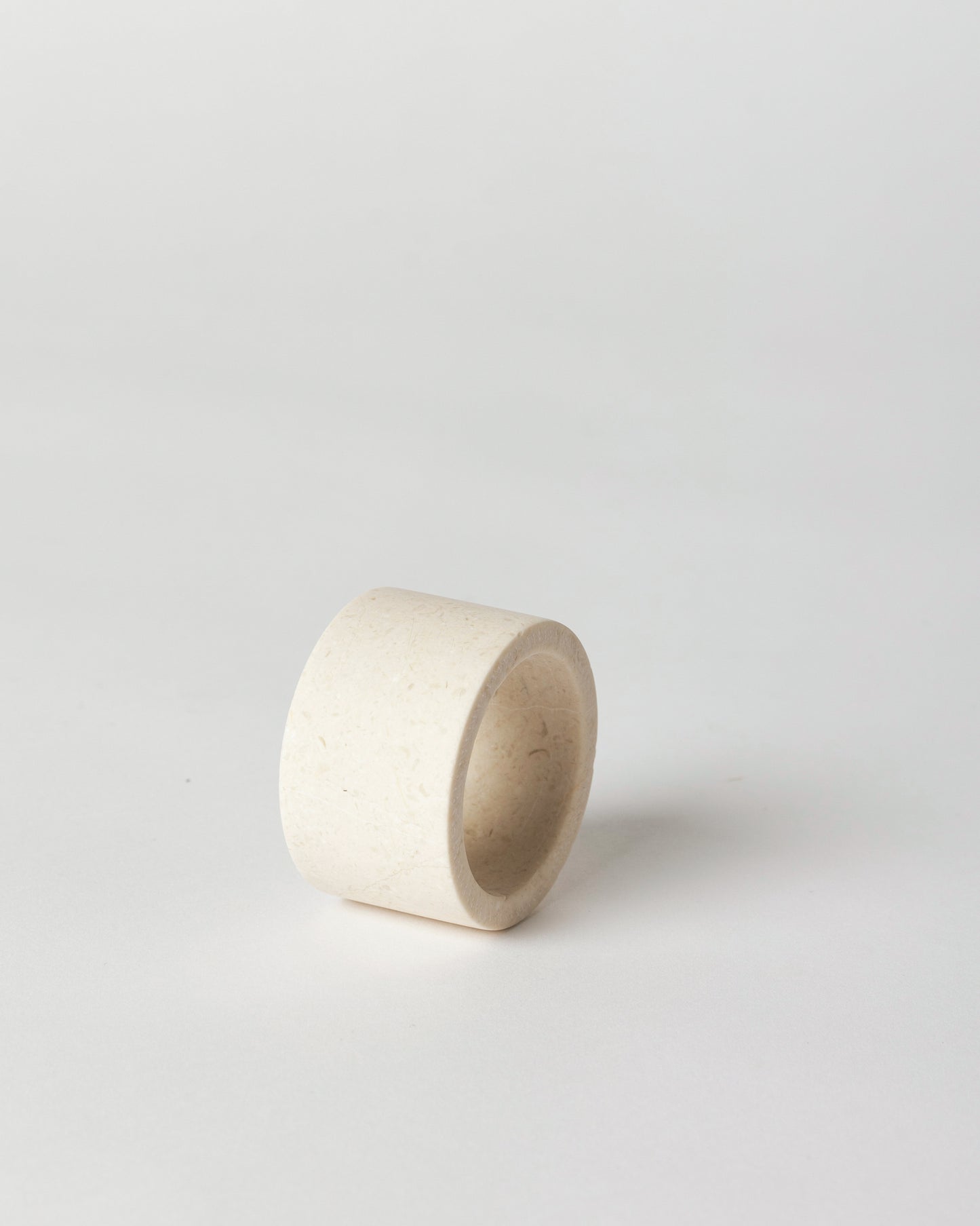 Napkin Ring, Crema Marfil Marble