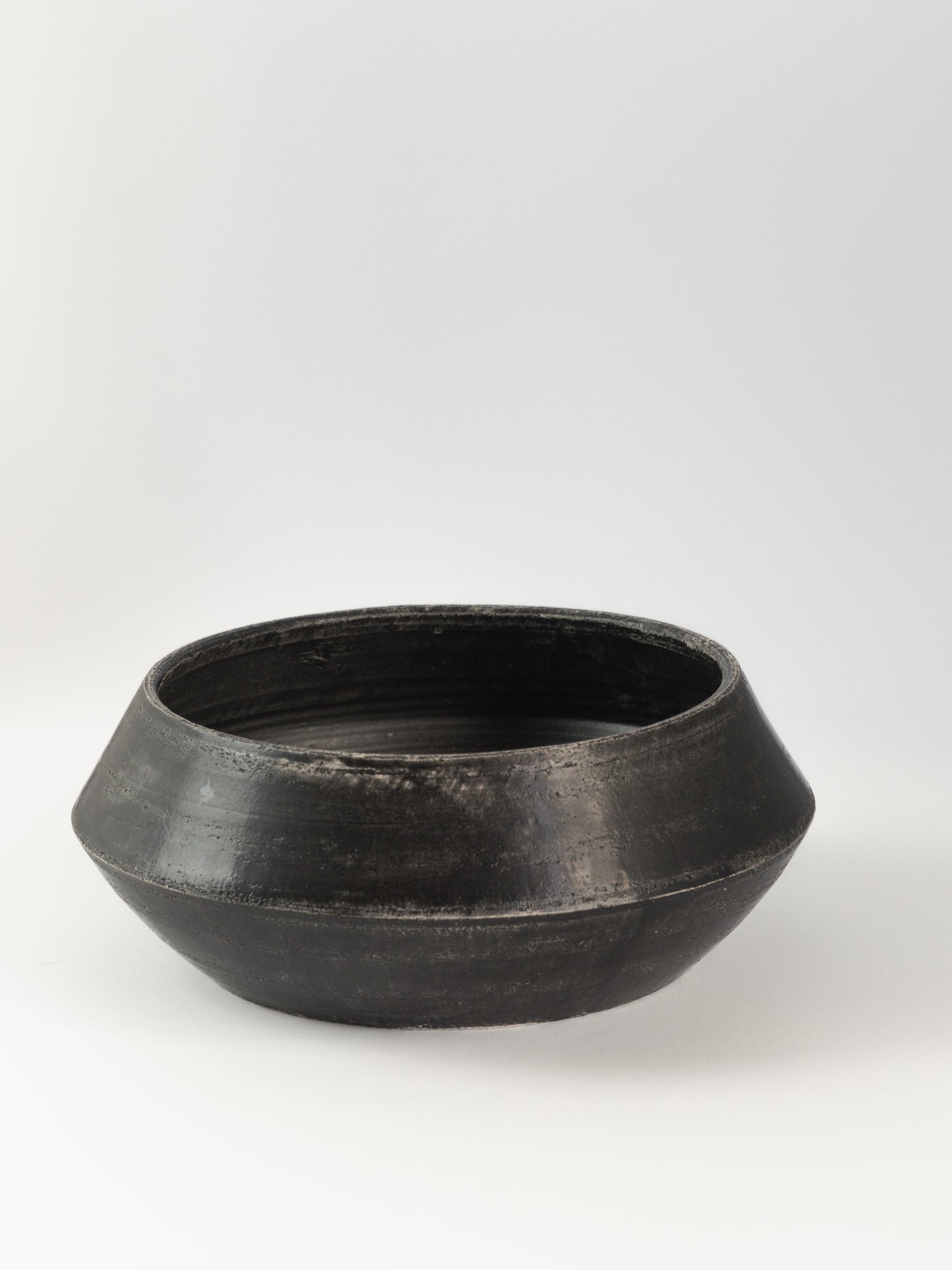 Tall Angular Catchall Bowl, Black