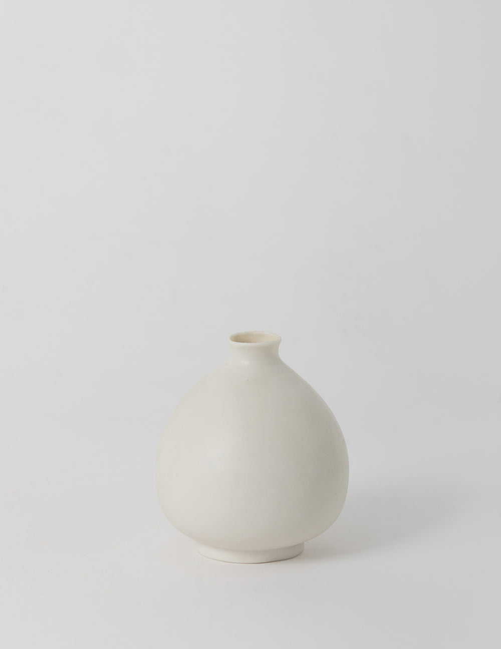 Rounded Porcelain Vase
